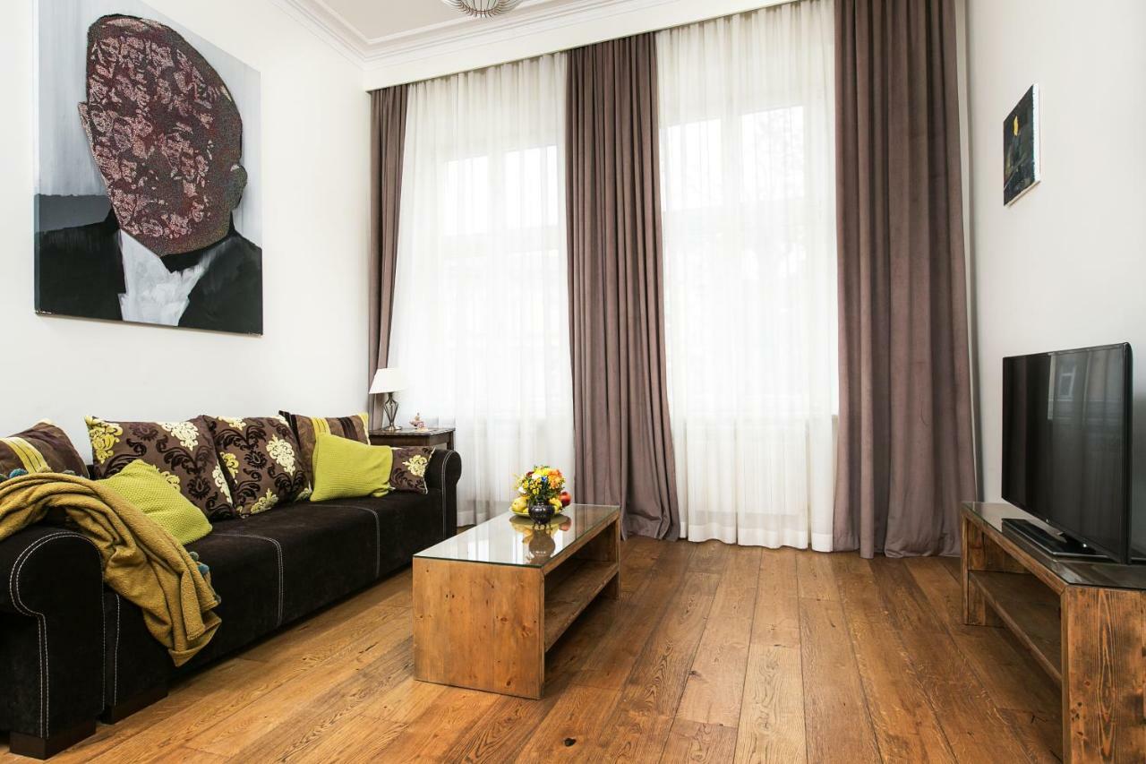 Old Town Brigue Apartment By Otium Cracóvia Exterior foto